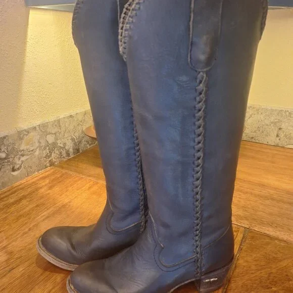 Lane Boots - Picture 4 of 17